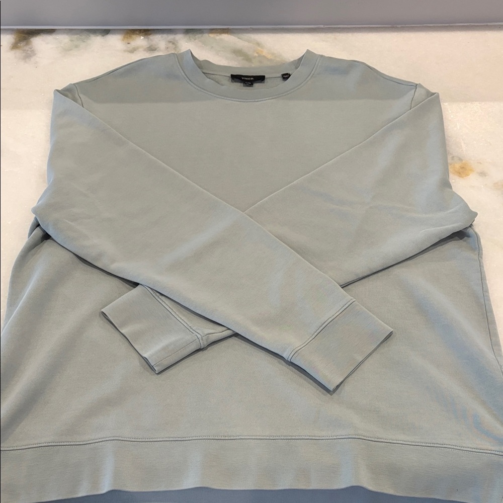 Vince Men's Light Gray Sweater